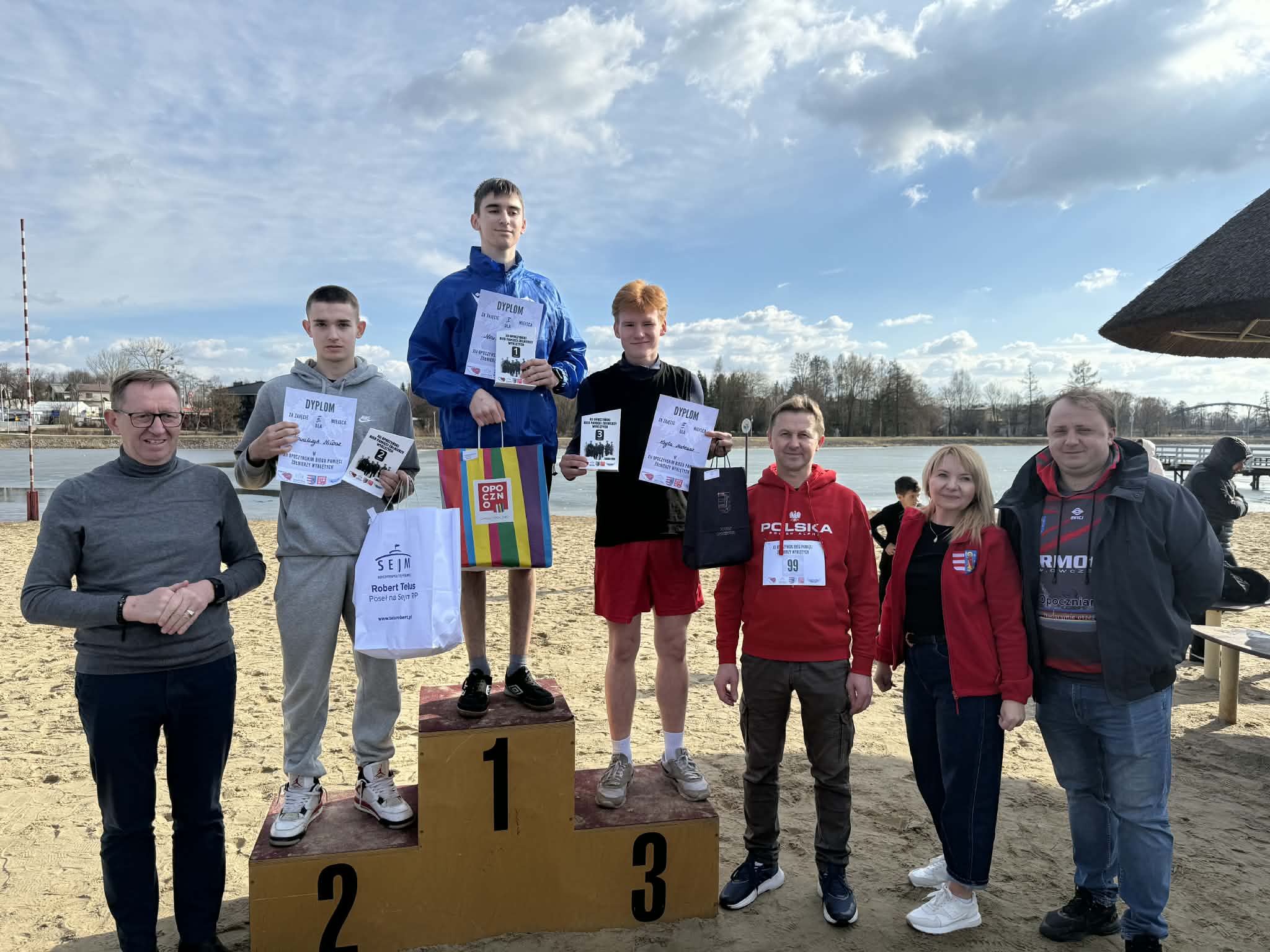 XII OPOCZYŃSKI BIEG ŻOŁNIERZY WYKLETYCH