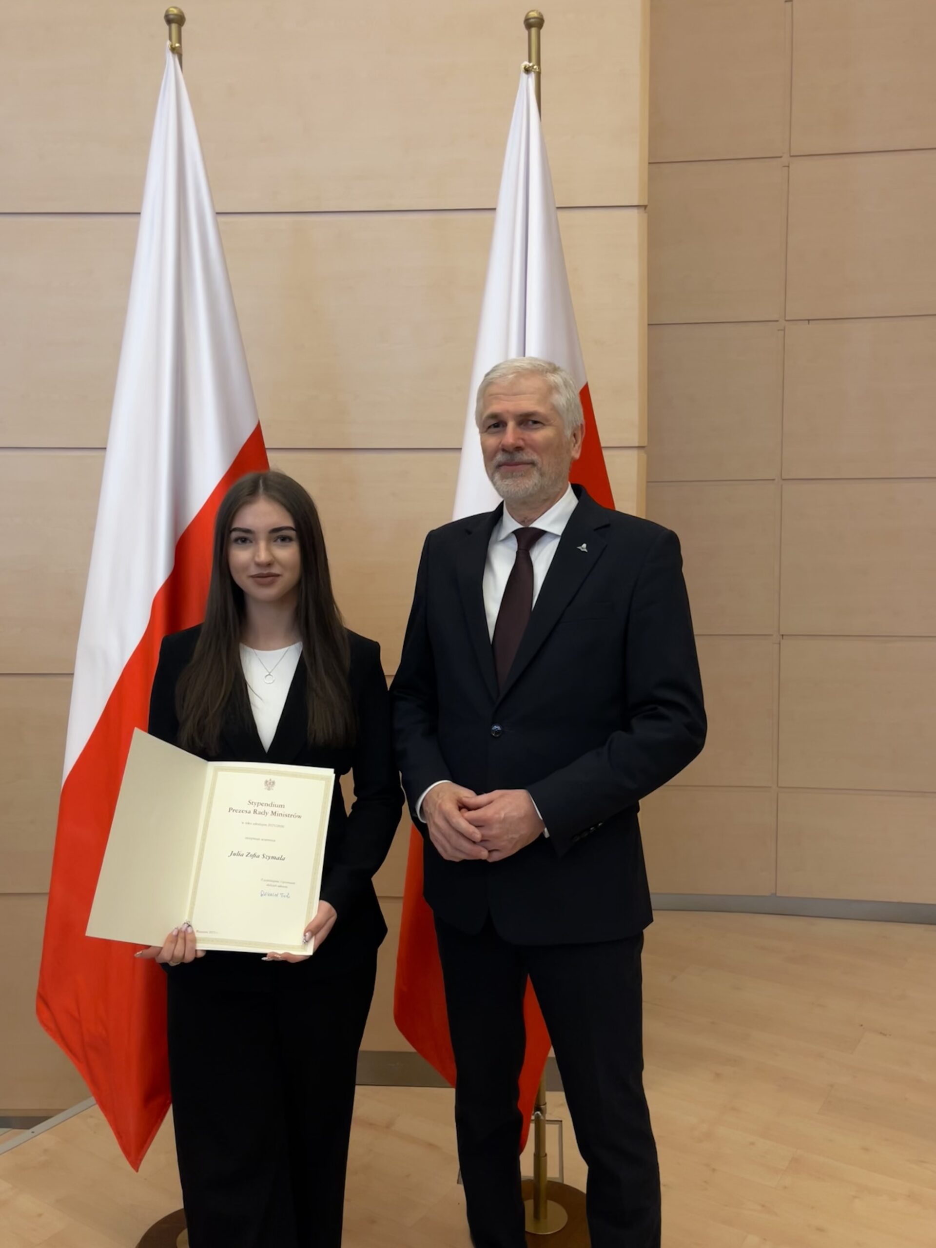 JULIA SZYMALA STYPENDYSTKĄ PREZESA RADY MINISTRÓW